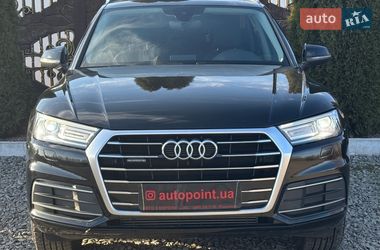 Внедорожник / Кроссовер Audi Q5 2018 в Белогородке