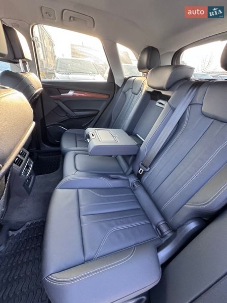 Внедорожник / Кроссовер Audi Q5 2024 в Ивано-Франковске