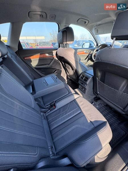 Внедорожник / Кроссовер Audi Q5 2024 в Ивано-Франковске