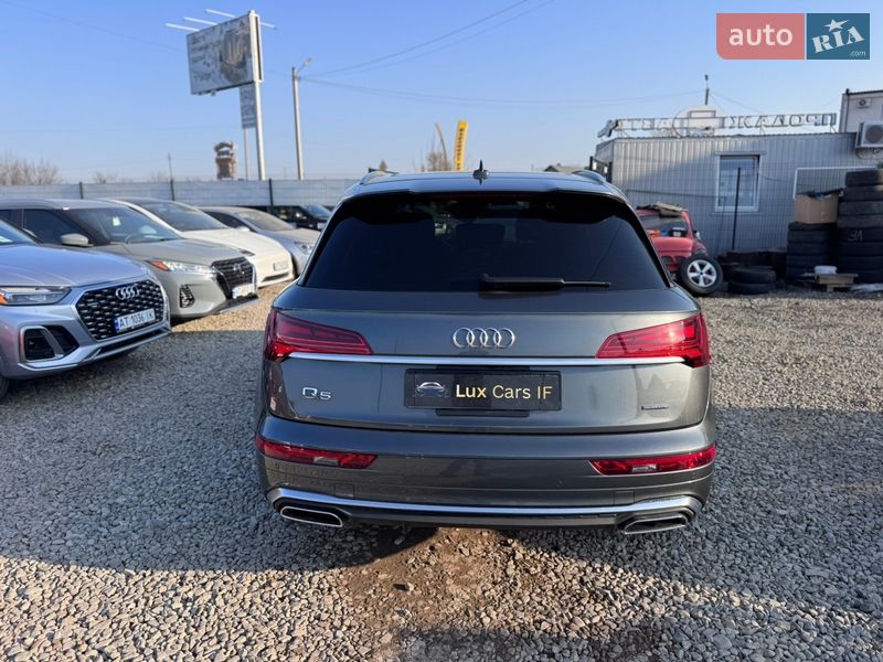 Позашляховик / Кросовер Audi Q5 2023 в Івано-Франківську