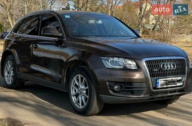 Позашляховик / Кросовер Audi Q5 2011 в Рівному
