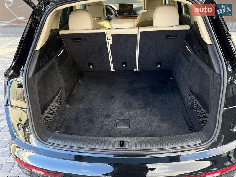 Внедорожник / Кроссовер Audi Q5 2021 в Львове