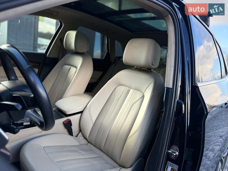 Внедорожник / Кроссовер Audi Q5 2021 в Львове