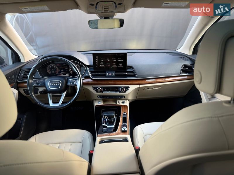 Внедорожник / Кроссовер Audi Q5 2021 в Львове