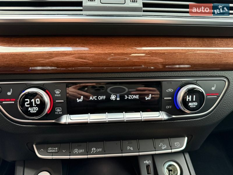 Внедорожник / Кроссовер Audi Q5 2020 в Стрые