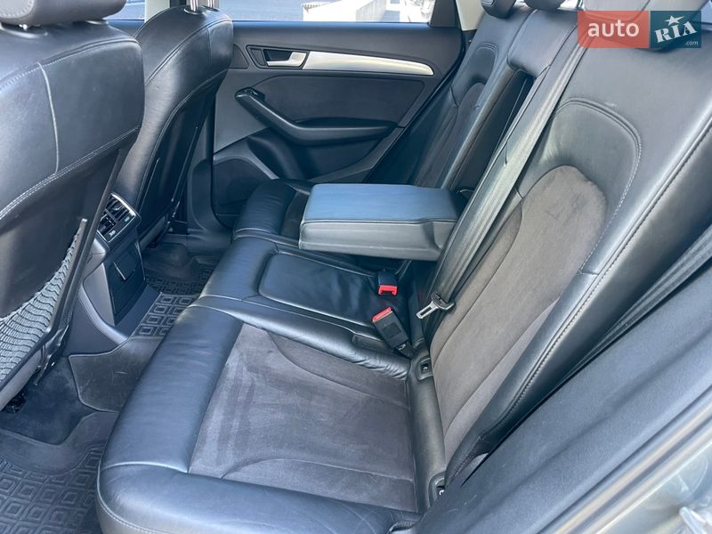 Внедорожник / Кроссовер Audi Q5 2013 в Днепре