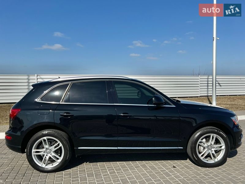 Позашляховик / Кросовер Audi Q5 2015 в Миколаєві