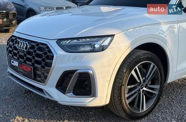 Внедорожник / Кроссовер Audi Q5 2022 в Стрые