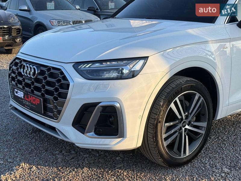 Внедорожник / Кроссовер Audi Q5 2022 в Стрые