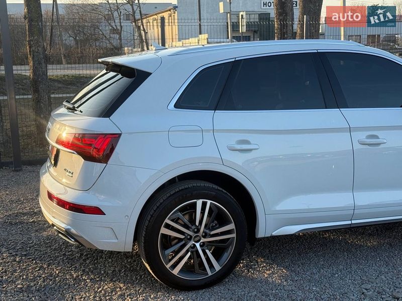 Внедорожник / Кроссовер Audi Q5 2022 в Стрые