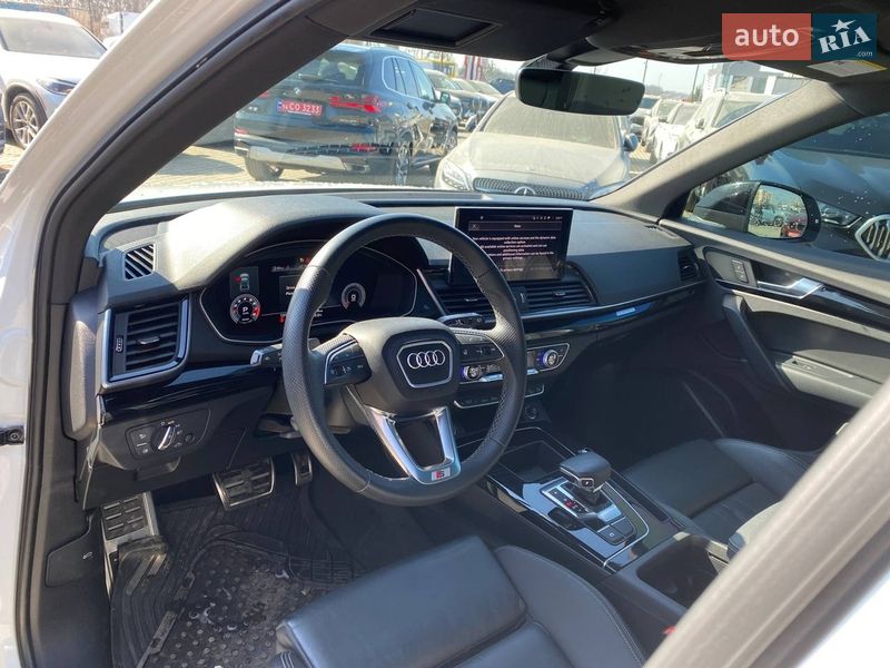 Позашляховик / Кросовер Audi Q5 2021 в Львові