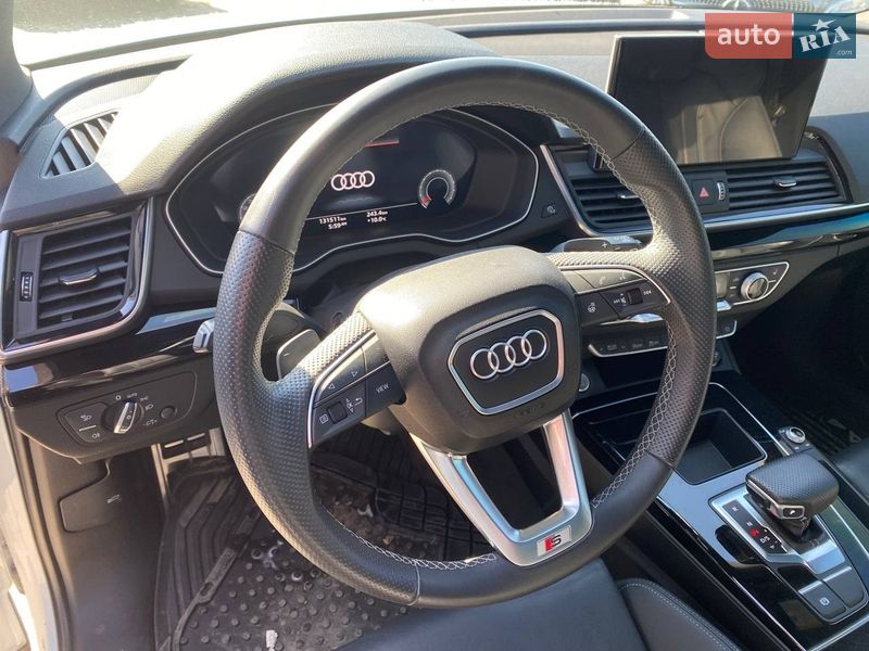 Позашляховик / Кросовер Audi Q5 2021 в Львові