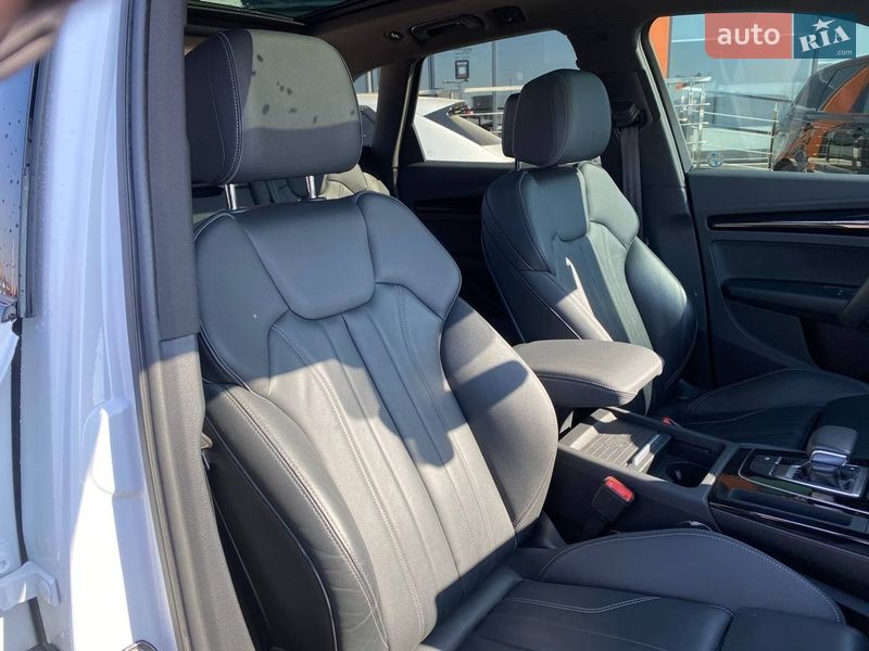 Позашляховик / Кросовер Audi Q5 2021 в Львові