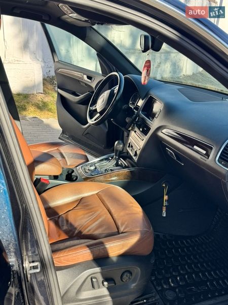 Внедорожник / Кроссовер Audi Q5 2011 в Вишневце