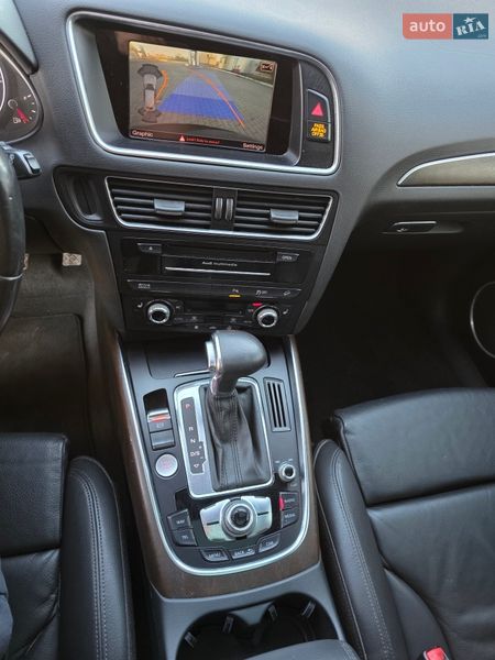 Внедорожник / Кроссовер Audi Q5 2015 в Гусятине