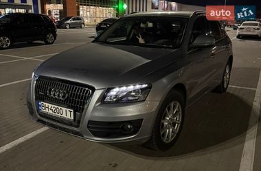 Внедорожник / Кроссовер Audi Q5 2010 в Одессе