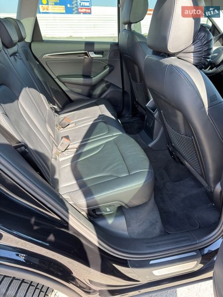 Позашляховик / Кросовер Audi Q5 2013 в Львові