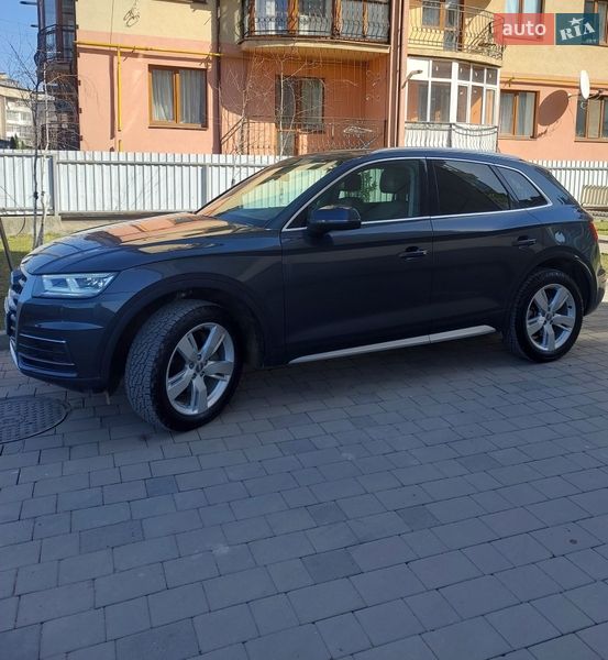 Внедорожник / Кроссовер Audi Q5 2018 в Богородчанах