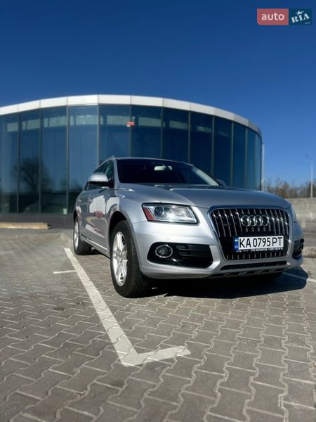 Позашляховик / Кросовер Audi Q5 2016 в Києві