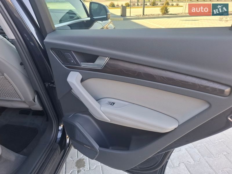 Внедорожник / Кроссовер Audi Q5 2019 в Ужгороде