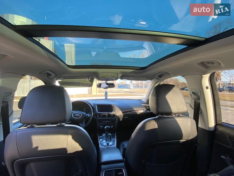 Позашляховик / Кросовер Audi Q5 2015 в Харкові
