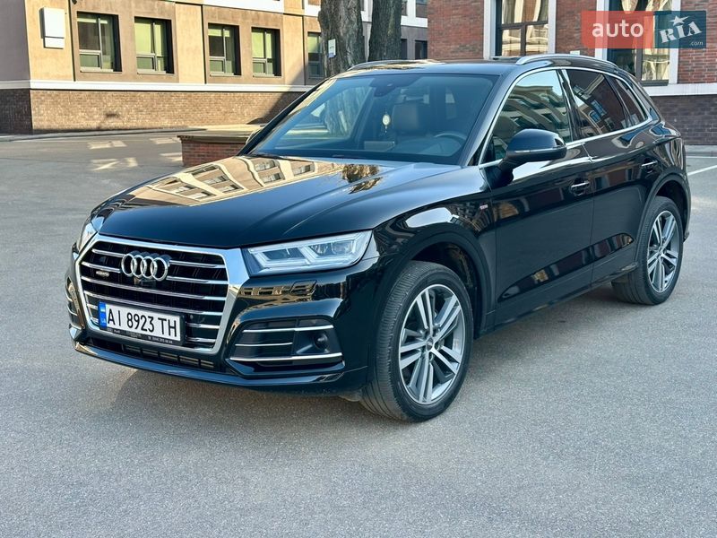Позашляховик / Кросовер Audi Q5 2018 в Києві