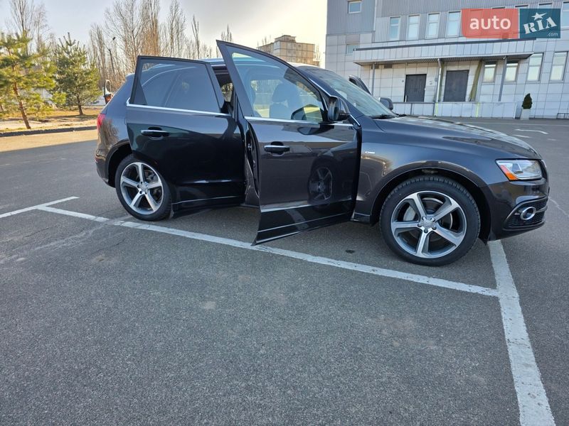 Внедорожник / Кроссовер Audi Q5 2015 в Киеве