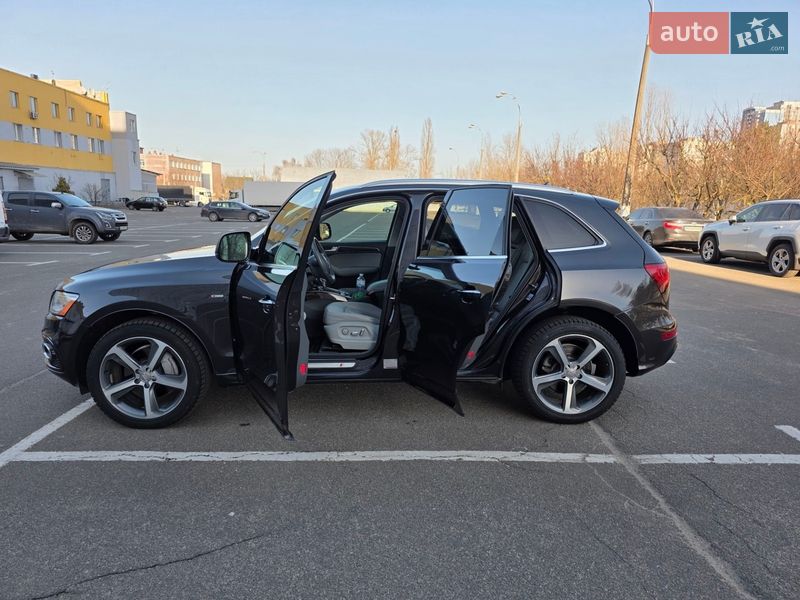 Внедорожник / Кроссовер Audi Q5 2015 в Киеве