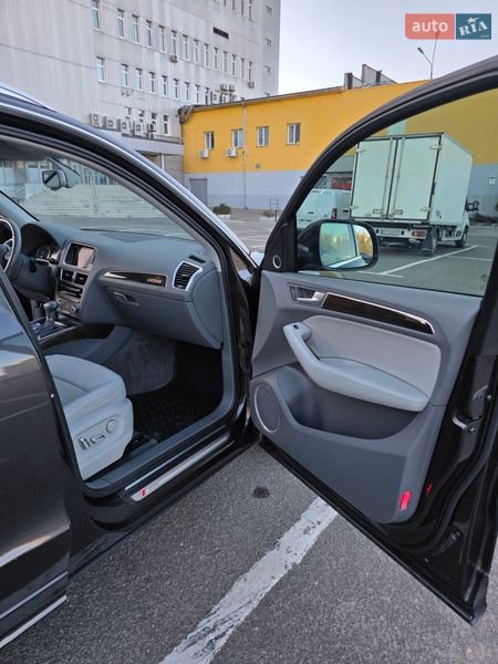 Внедорожник / Кроссовер Audi Q5 2015 в Киеве