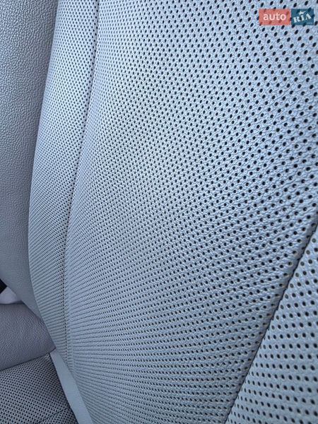 Внедорожник / Кроссовер Audi Q5 2015 в Киеве