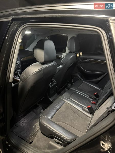 Позашляховик / Кросовер Audi Q5 2016 в Києві