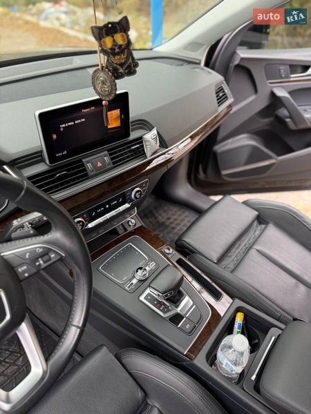 Внедорожник / Кроссовер Audi Q5 2018 в Днепре