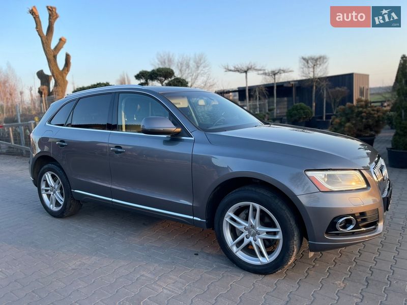 Внедорожник / Кроссовер Audi Q5 2013 в Луцке