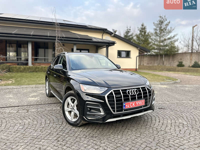 Внедорожник / Кроссовер Audi Q5 2021 в Львове