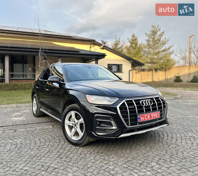 Внедорожник / Кроссовер Audi Q5 2021 в Львове