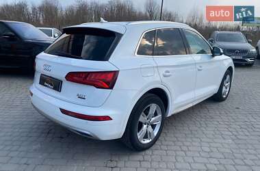 Внедорожник / Кроссовер Audi Q5 2017 в Львове