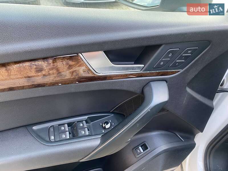 Внедорожник / Кроссовер Audi Q5 2017 в Львове