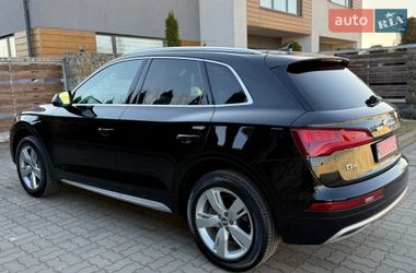 Внедорожник / Кроссовер Audi Q5 2019 в Стрые