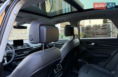 Внедорожник / Кроссовер Audi Q5 2019 в Стрые