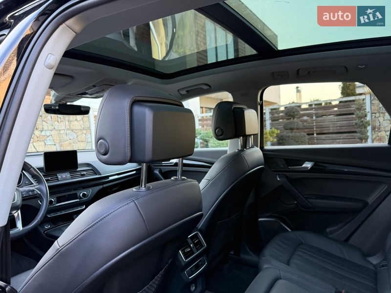 Внедорожник / Кроссовер Audi Q5 2019 в Стрые