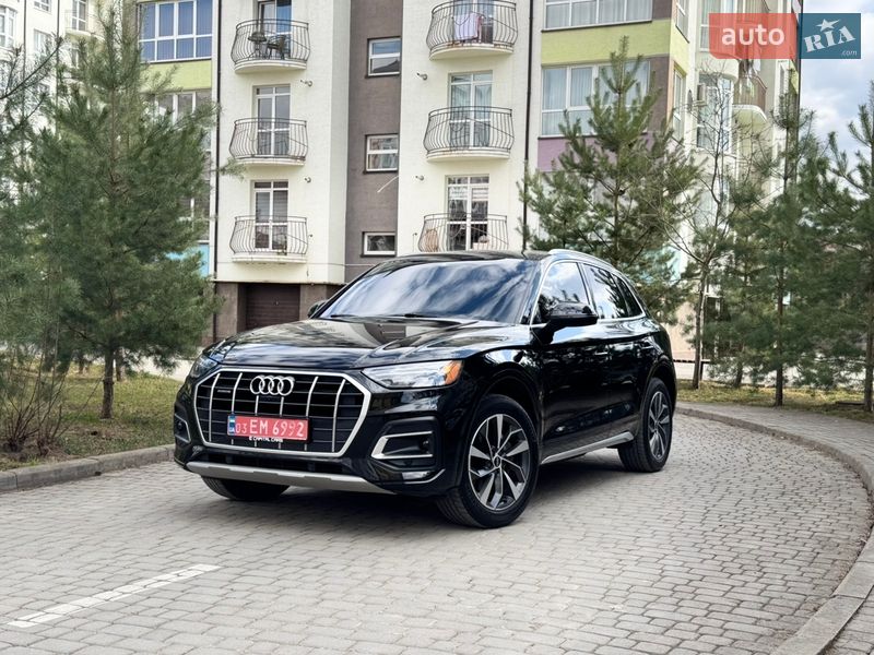 Внедорожник / Кроссовер Audi Q5 2020 в Ивано-Франковске