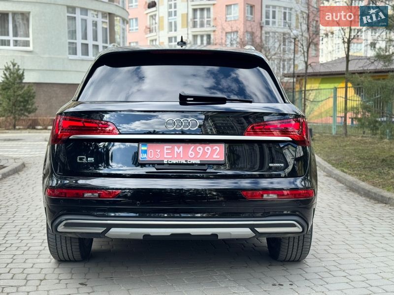 Внедорожник / Кроссовер Audi Q5 2020 в Ивано-Франковске