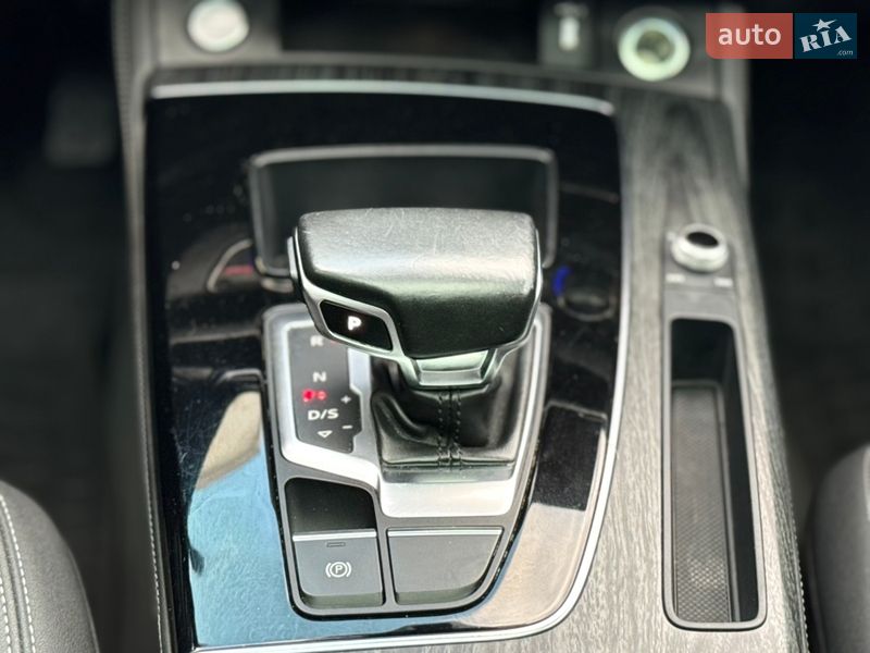 Внедорожник / Кроссовер Audi Q5 2020 в Ивано-Франковске