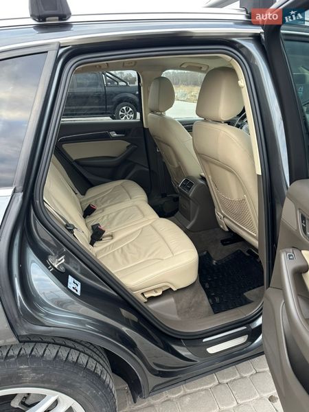 Внедорожник / Кроссовер Audi Q5 2015 в Львове