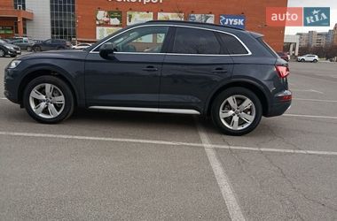 Внедорожник / Кроссовер Audi Q5 2018 в Киеве