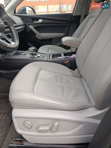 Внедорожник / Кроссовер Audi Q5 2018 в Киеве