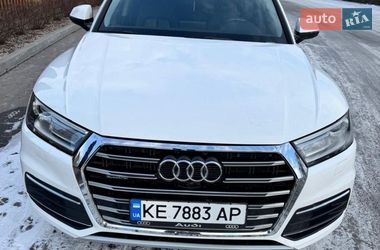 Позашляховик / Кросовер Audi Q5 2019 в Дніпрі