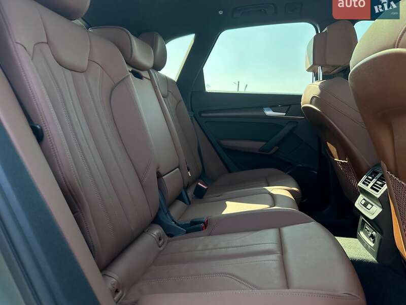 Внедорожник / Кроссовер Audi Q5 2023 в Ивано-Франковске