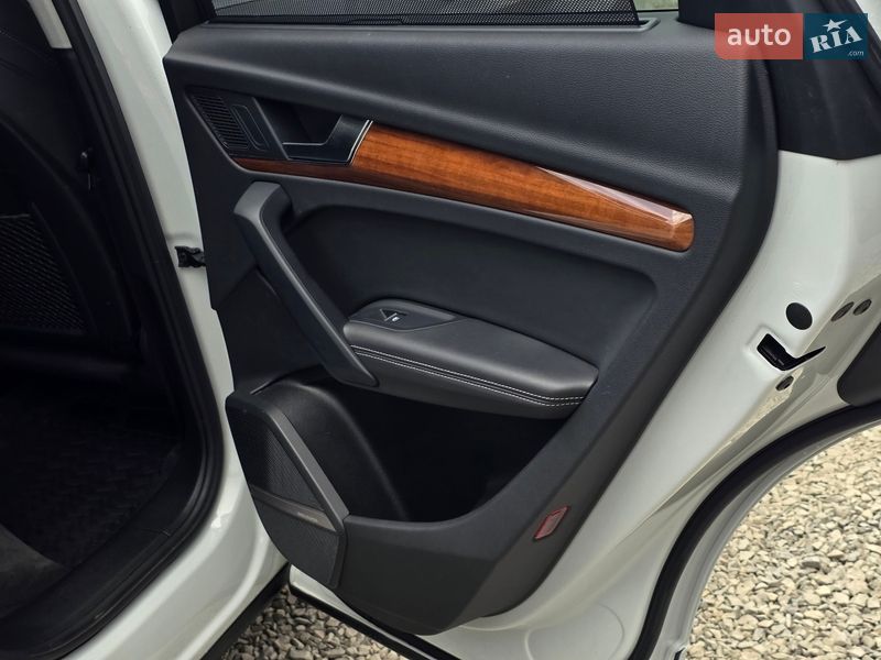 Внедорожник / Кроссовер Audi Q5 2020 в Тернополе