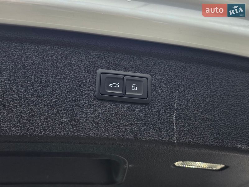 Внедорожник / Кроссовер Audi Q5 2020 в Тернополе